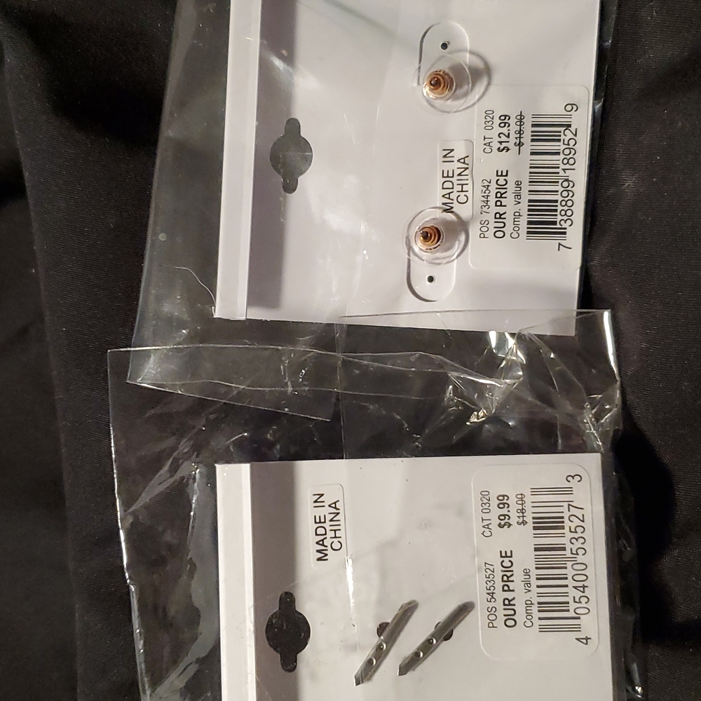 Ring/Earrings Set - Picture 4 of 4